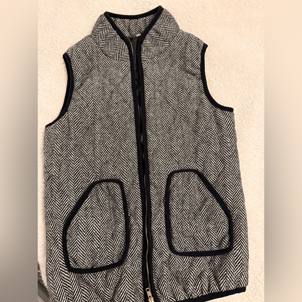 Classic black and white vest